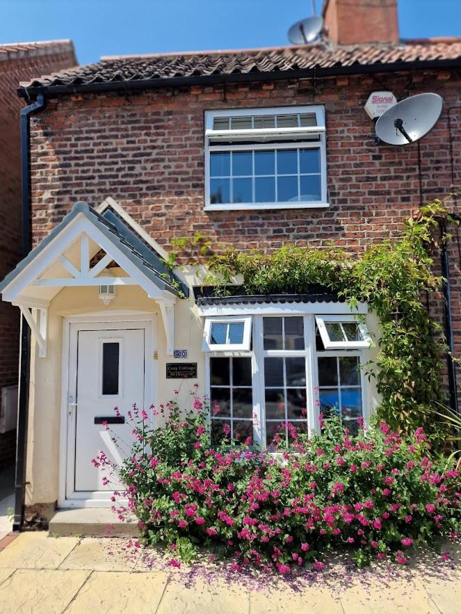 Cosy Cottage Central Bawtry - 2 Bedroom - High End Furnishings エクステリア 写真