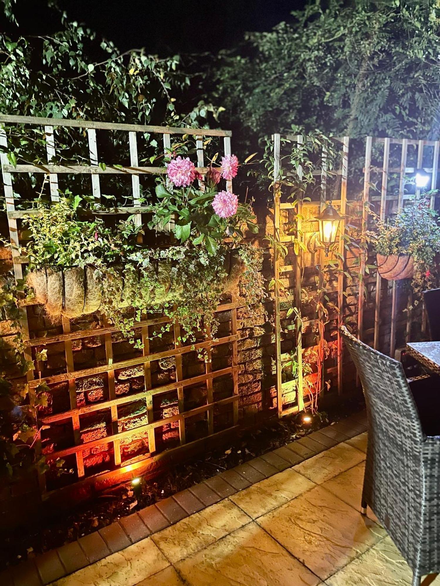 Cosy Cottage Central Bawtry - 2 Bedroom - High End Furnishings エクステリア 写真